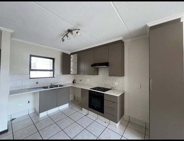 2 BEDROOM PROPERTY TO RENT IN PAULSHOF